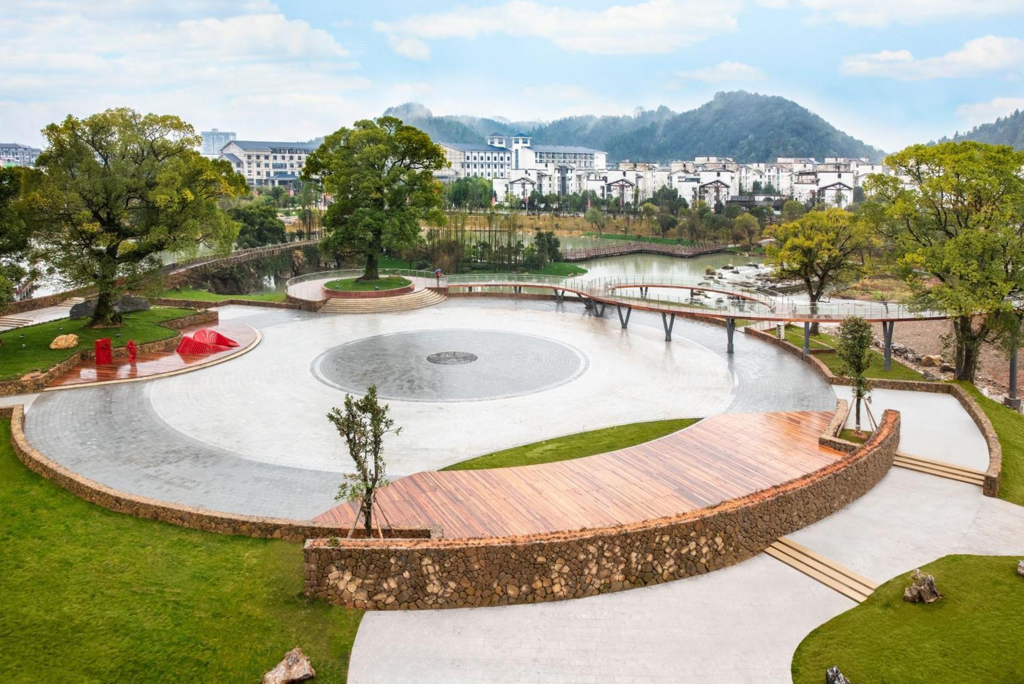 Holiday Inn Resort Yichun Mingyue Mountain By Ihg Exterior foto
